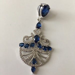 Beautiful Sapphire Diamond large pendant